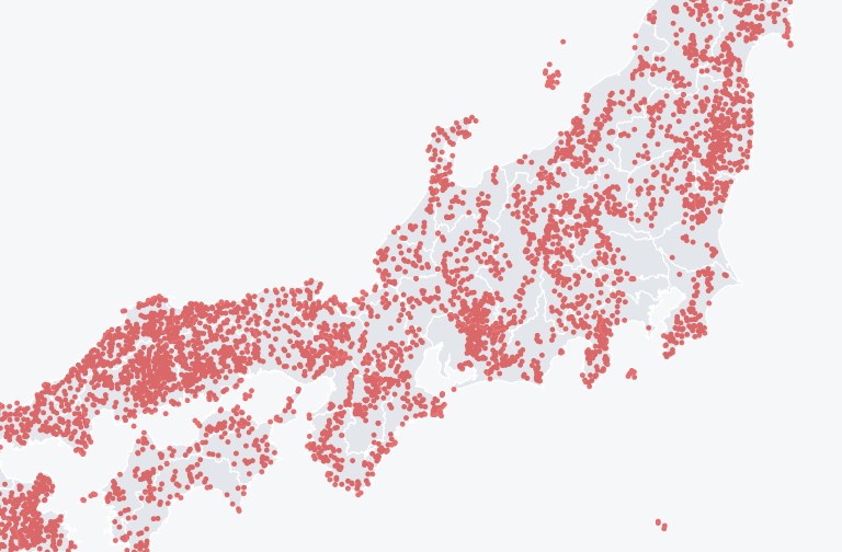 Proで表示される峠道の位置(赤の点)。無料よりずっと多い